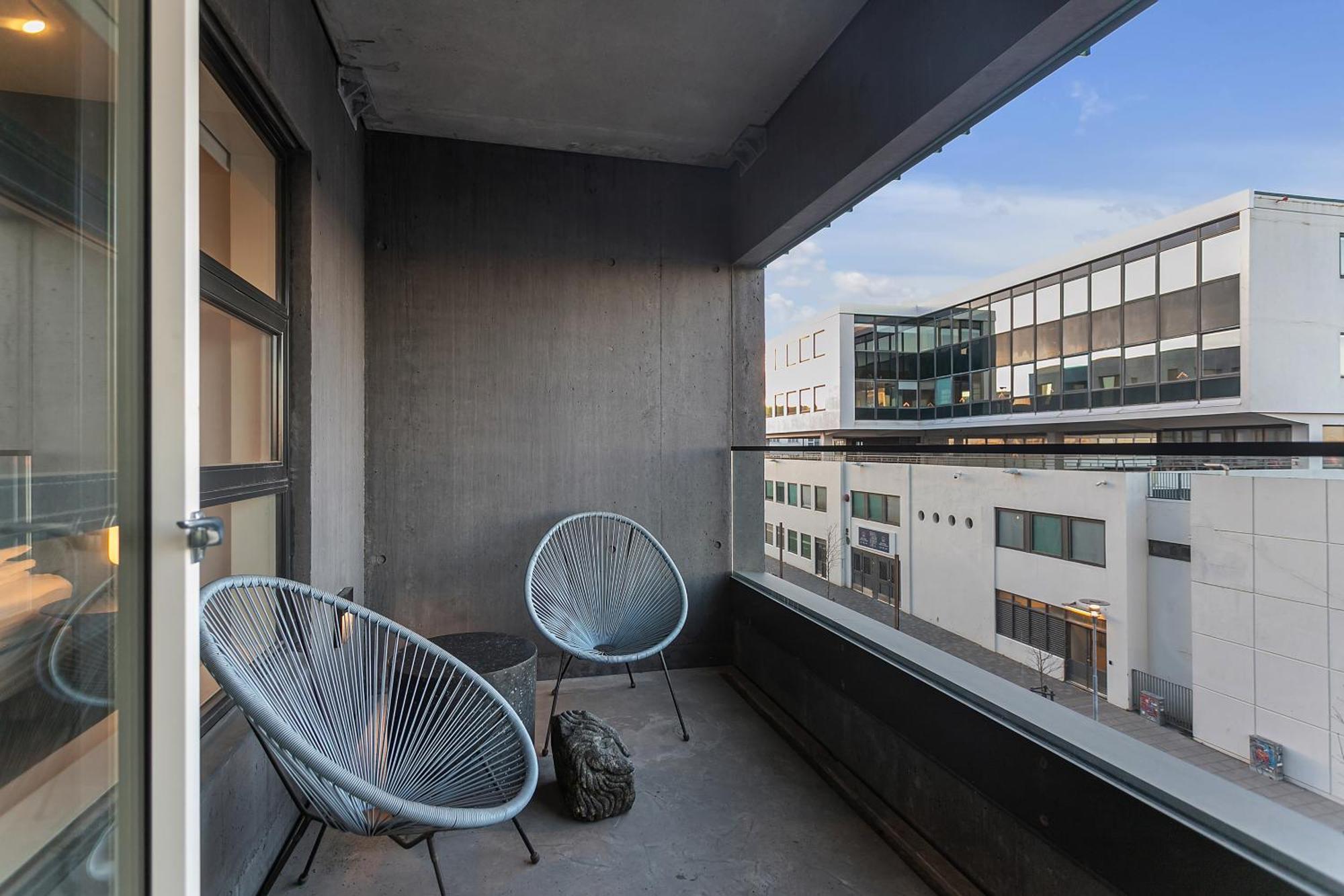 Sunny Central Reykjavik Apartment - Harbour View Экстерьер фото
